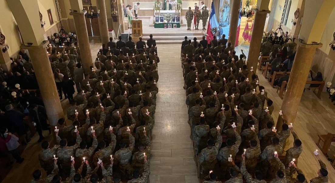Vigilias de Armas en distintas unidades del Ejército marcan el inicio espiritual del Juramento a la Bandera