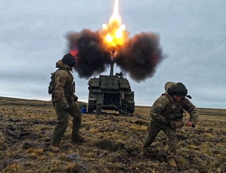 Grupo de Artillería N.° 7 “Wood” valida nuevas capacidades de fuego con munición Base Bleed de 155 mm