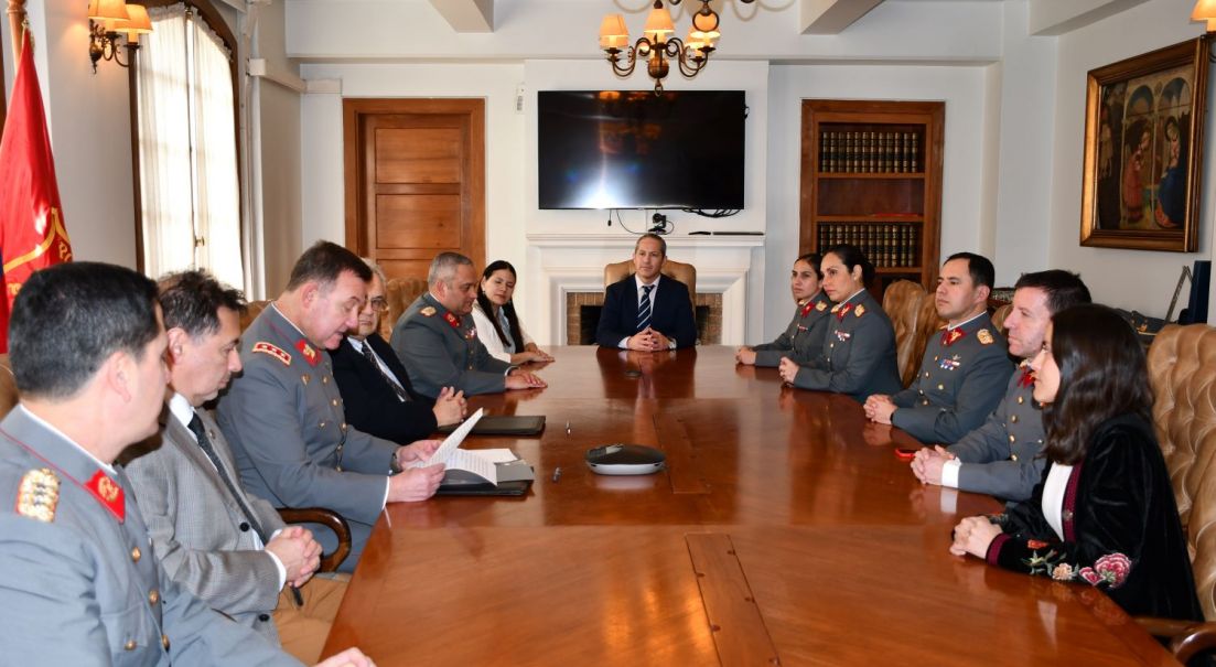 Ejército firma convenio con la Universidad San Sebastián