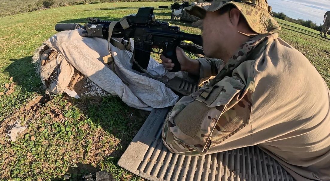Comandos fortalecen sus capacidades en entrenamiento de acción directa