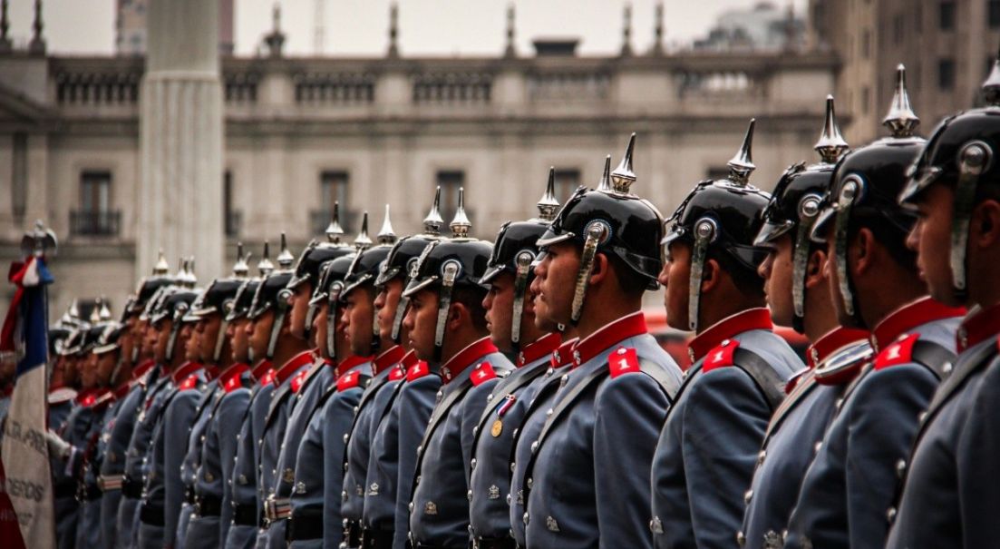 “Poderosas son sus armas, más fuerte su voluntad”