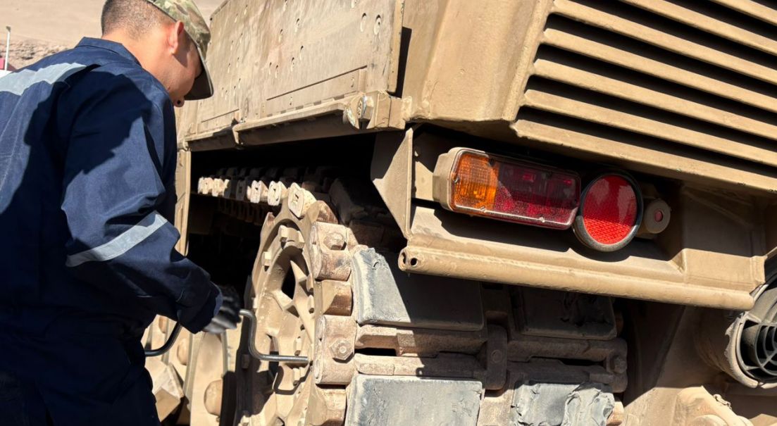 Cabos del Arma de Caballería Blindada se capacitan en Ocupación Militar Especializada de Conductor de sistemas de armas Leopard 1V y 2 A4