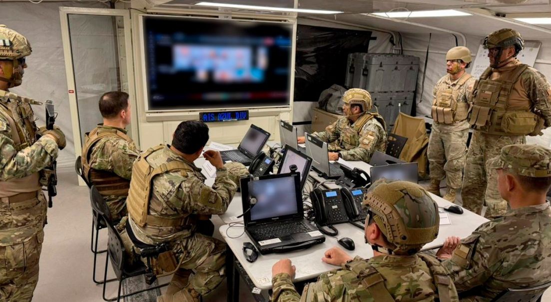 Ejército ejecuta ejercicio COMMEX “Camanchaca” para evaluar sistema de mando y control STOMT‑Baquedano