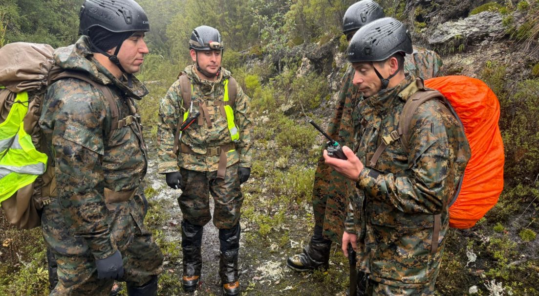Ejército continúa colaborando en búsqueda de ciudadano extraviado en Chonchi