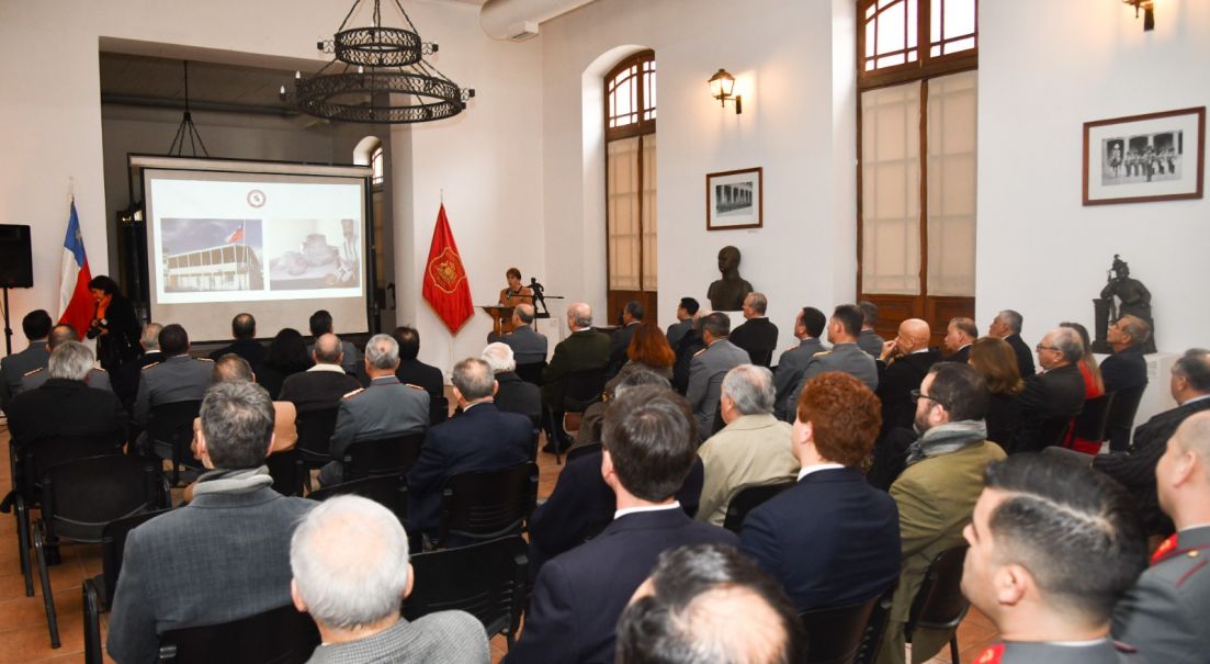 Conservando la historia institucional: Presentación y entrega de la segunda etapa de la digitalización del Archivo General del Ejército